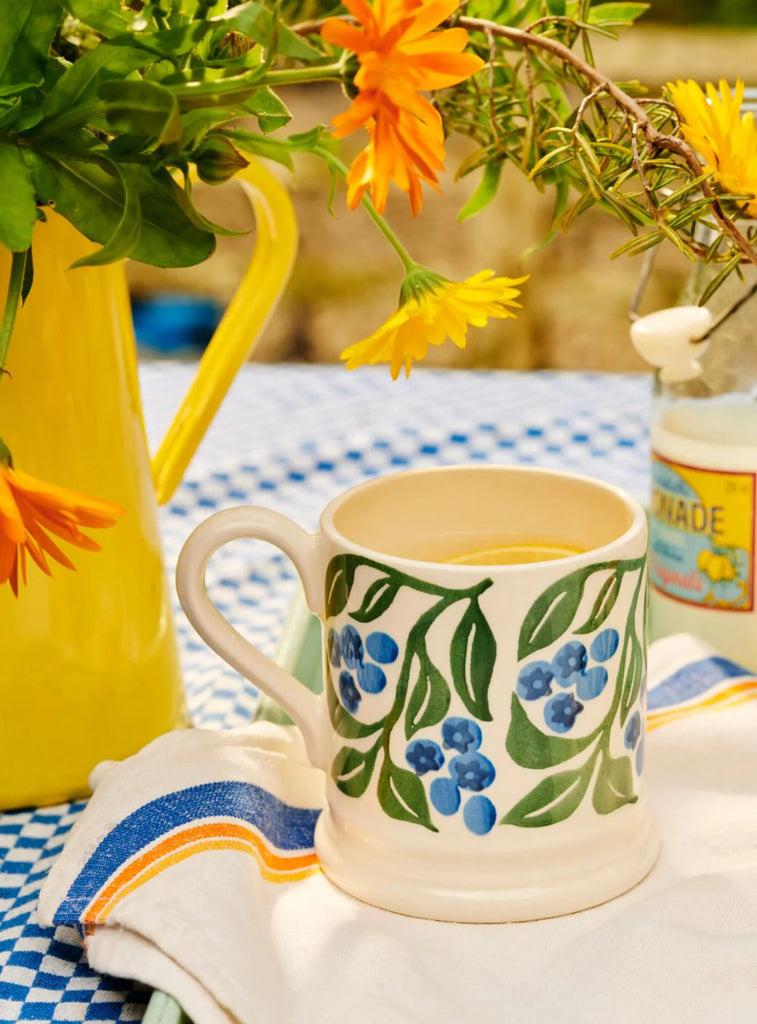 Emma Bridgewater Blueberries 1/2 Pint Mug