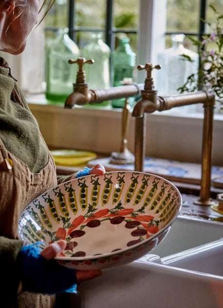 Emma Bridgewater Carrots & Beets Medium Dish