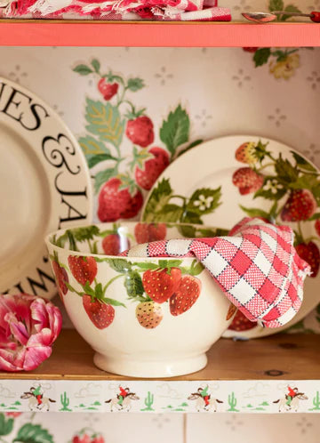 Emma Bridgewater Strawberries Medium Old Bowl