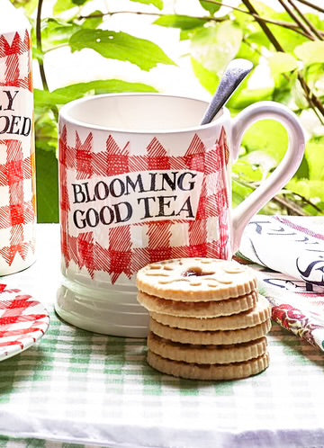 Emma Bridgewater Red Gingham Blooming Good Tea 1/2 Pint Mug
