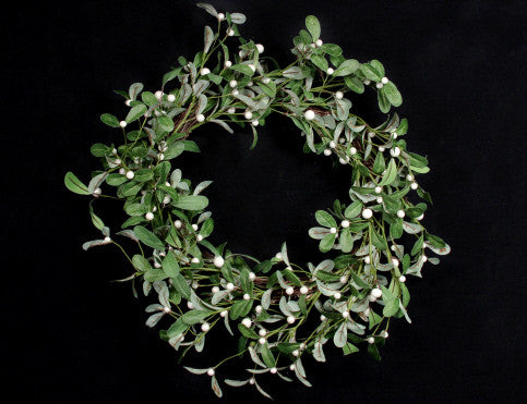 White Mistletoe Christmas Wreath
