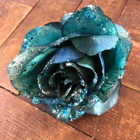 Clip On Turquoise Flower