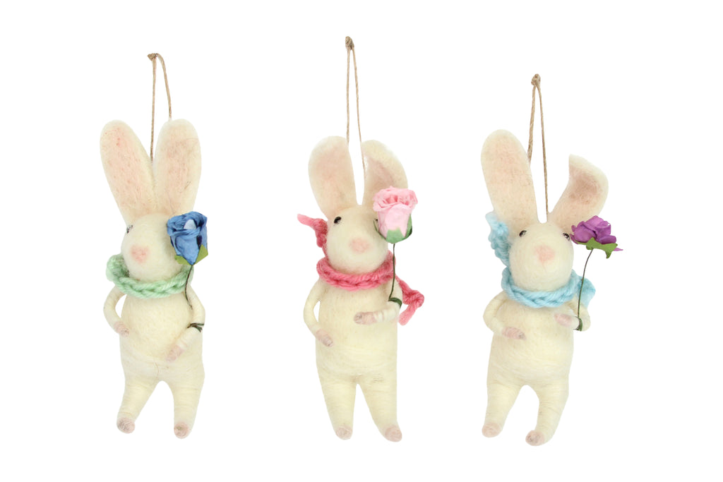 Gisela Graham Wool Mix Bunny With Flower