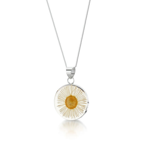 Shrieking Violet Daisy Pendant Necklace - White