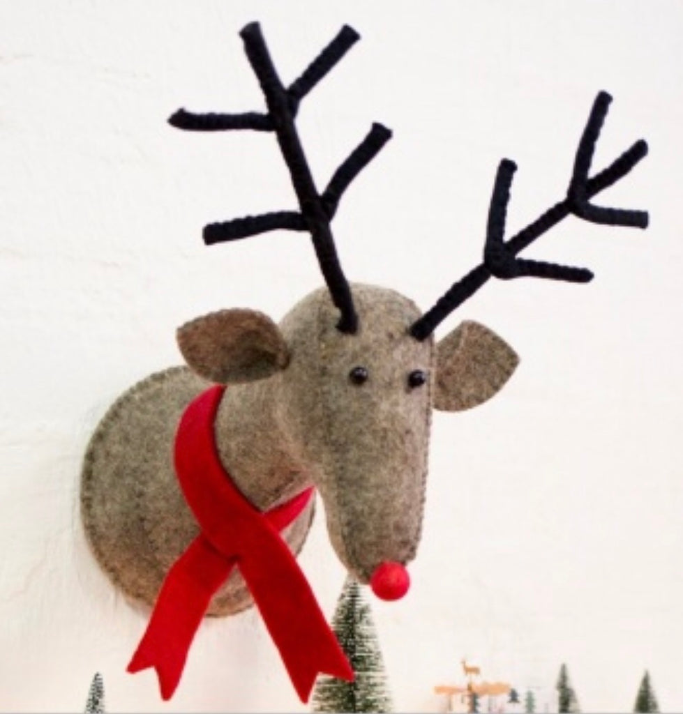 Sass and Belle Rudi the Reindeer Christmas Wall Decoration