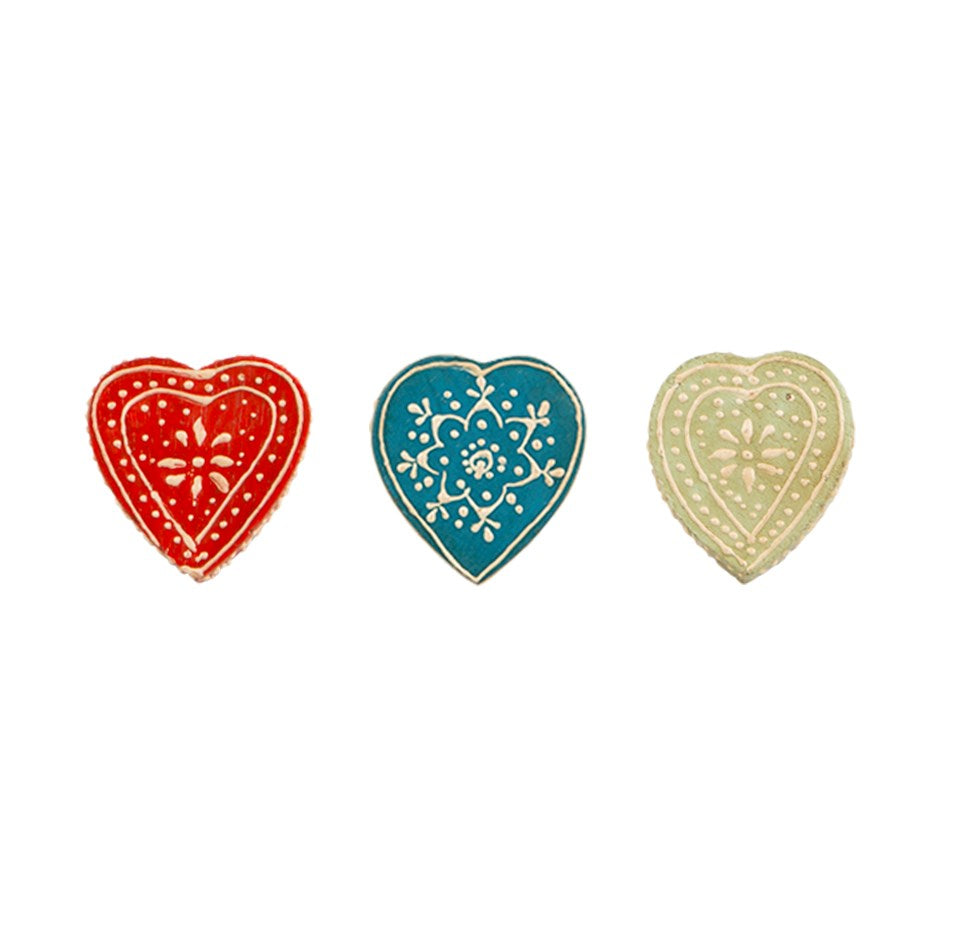 Sass & Belle Daisy May Heart Drawer Knob - Red/Blue/Green