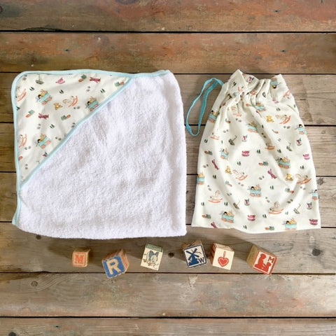 Belle & Boo Toy Box Baby Hooded Towel & Drawstring Bag Set