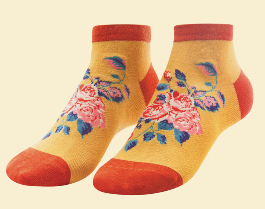 Powder Floral Vines Trainer Socks - Mustard