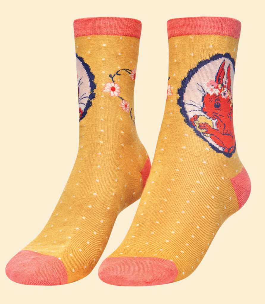 Powder Squirrel Cameo Ankle Socks