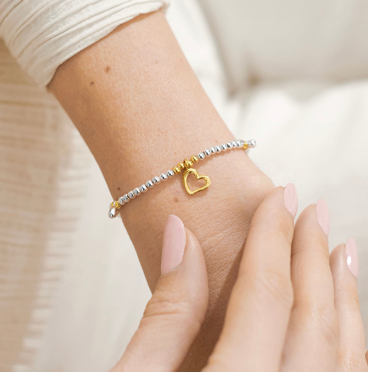 a little Happy 40th Birthday Bracelet | Joma Jewellery