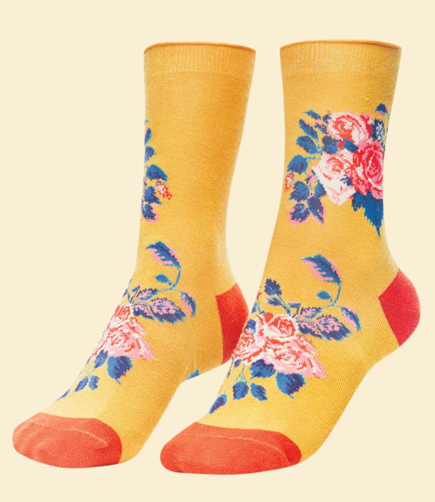Powder Floral Vines Ankle Socks - Mustard
