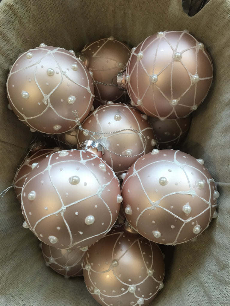 Pink Pearl Bauble