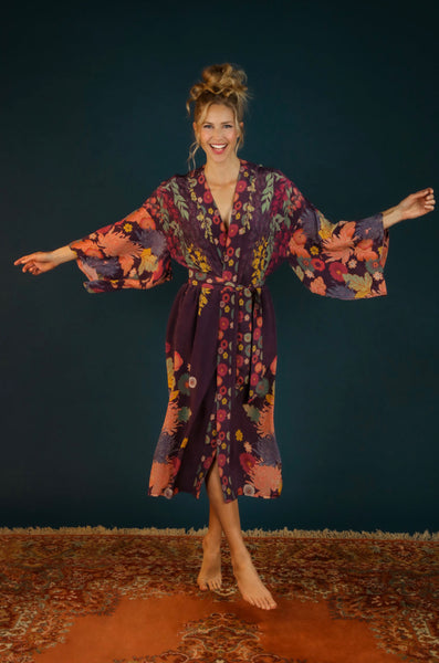 Powder Trailing Wisteria Kimono Gown - Amethyst